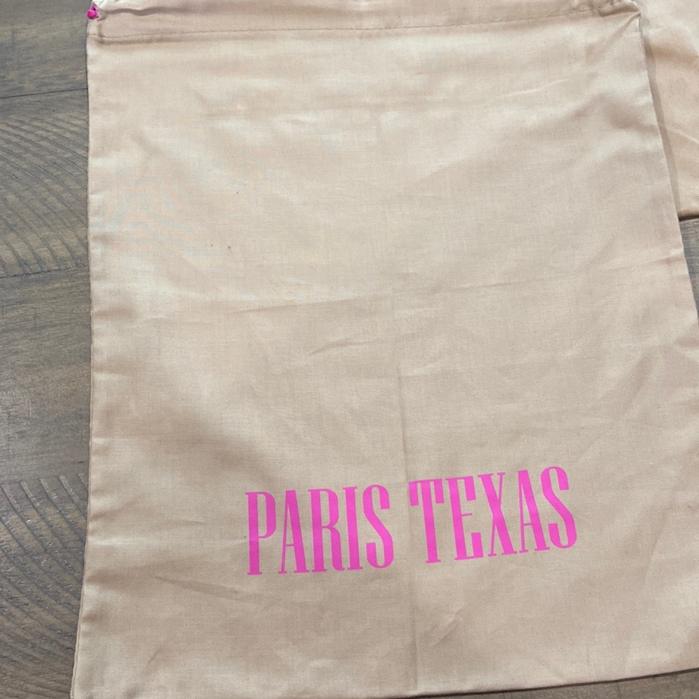 Paris Texas (36x29)pink and cream